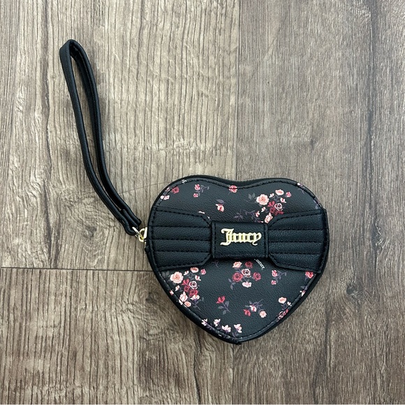Juicy Couture Handbags - Juicy Couture Black Floral Zip Heart Wristlet size Small